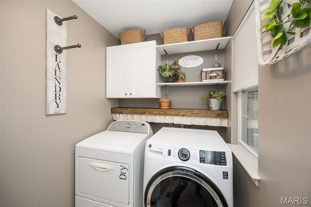 736 Emerald Oaks Court, Eureka, MO 63025