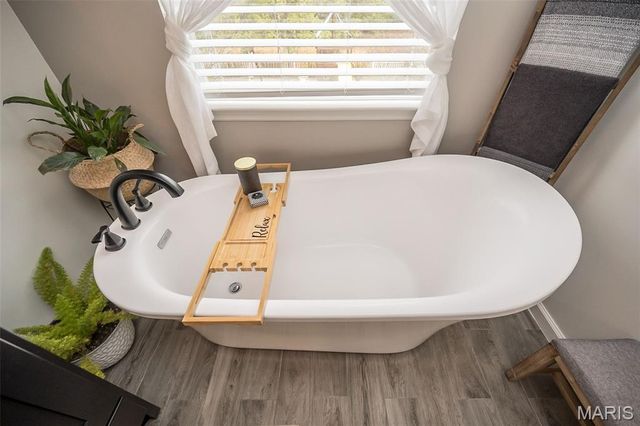 736 Emerald Oaks Court, Eureka, MO 63025