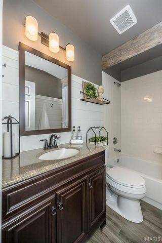 736 Emerald Oaks Court, Eureka, MO 63025