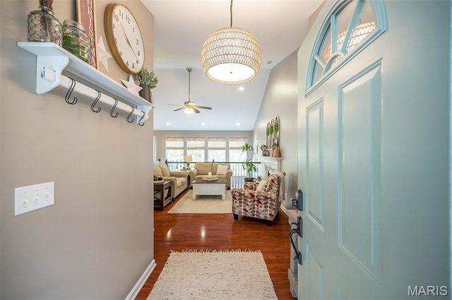 736 Emerald Oaks Court, Eureka, MO 63025