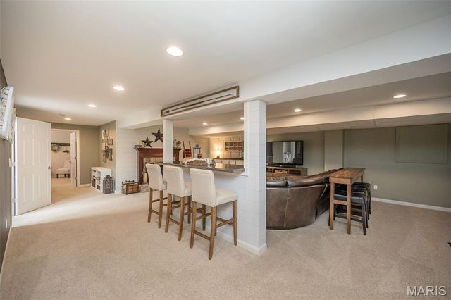 736 Emerald Oaks Court, Eureka, MO 63025