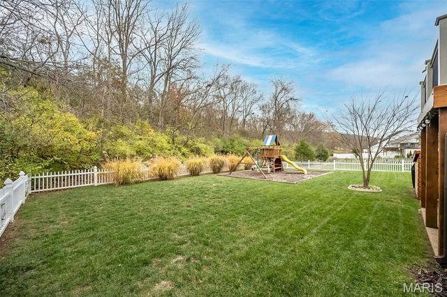 736 Emerald Oaks Court, Eureka, MO 63025