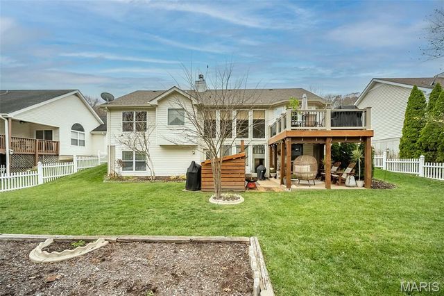 736 Emerald Oaks Court, Eureka, MO 63025