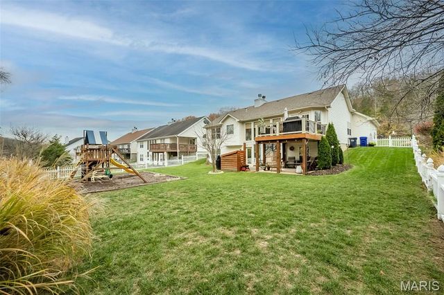 736 Emerald Oaks Court, Eureka, MO 63025