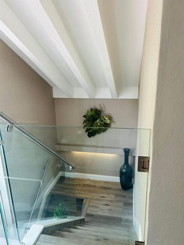 7039 SW 115th Pl C27, Miami, FL 33173