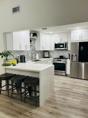 7039 SW 115th Pl C27, Miami, FL 33173