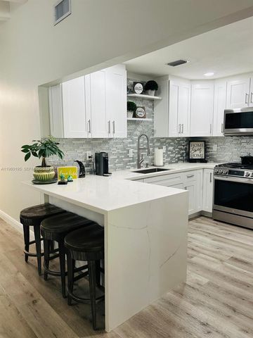 7039 SW 115th Pl C27, Miami, FL 33173