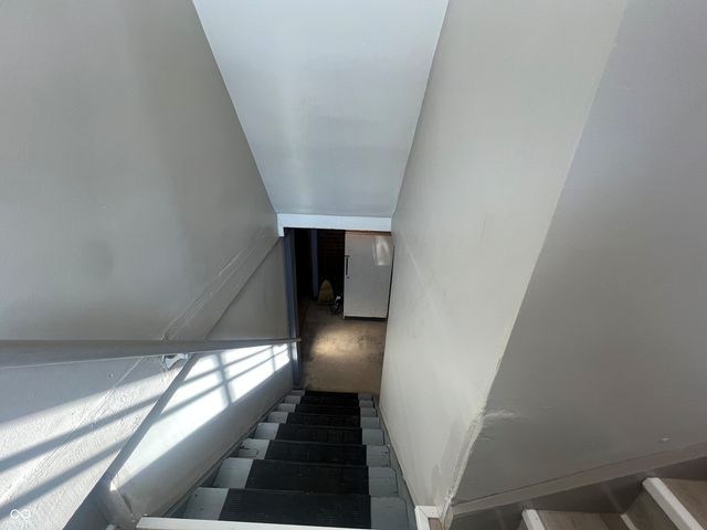 27 Beechgrove Avenue, Batesville, IN 47006