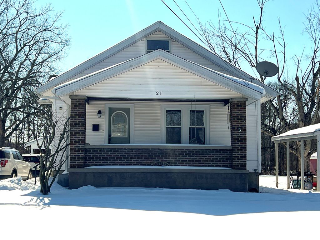 27 Beechgrove Avenue, Batesville, IN 47006