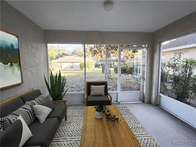 6456 W Cannondale Drive, Crystal River, FL 34429