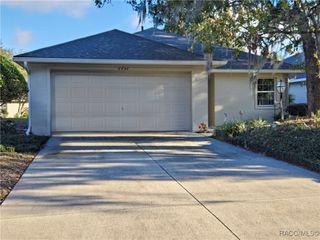 6456 W Cannondale Drive, Crystal River, FL 34429