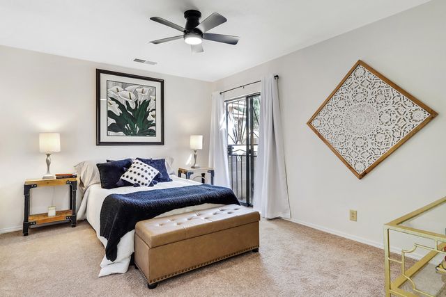 10326 Oso Redondo NE, Albuquerque, NM 87111