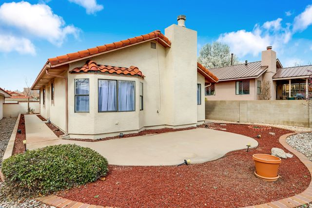 10326 Oso Redondo NE, Albuquerque, NM 87111