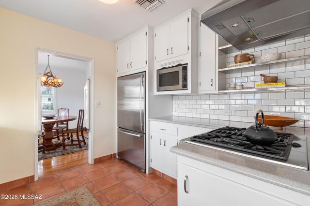 225 N Sierra Vista Drive, Tucson, AZ 85719