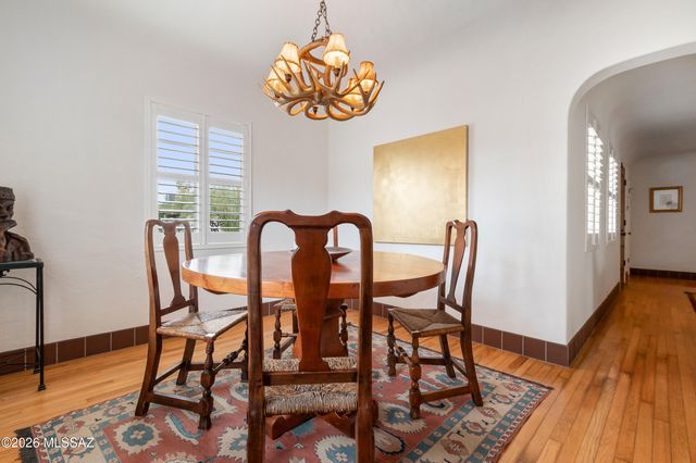 225 N Sierra Vista Drive, Tucson, AZ 85719