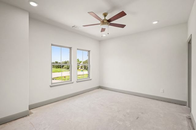 324 Chapel View Court, Heath, TX 75032