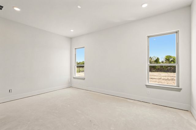 324 Chapel View Court, Heath, TX 75032