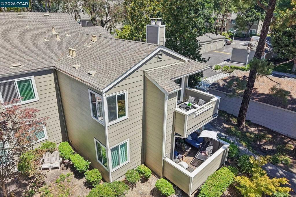 Image 4 of property listing at 271 Norris Canyon Ter A, San Ramon, CA 94583