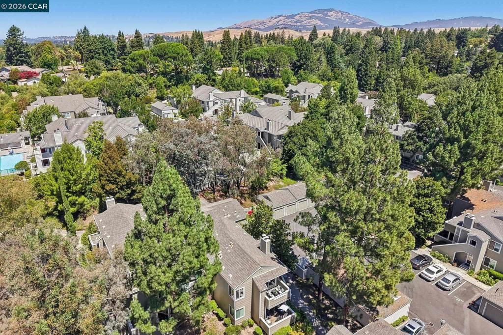 Image 41 of property listing at 271 Norris Canyon Ter A, San Ramon, CA 94583