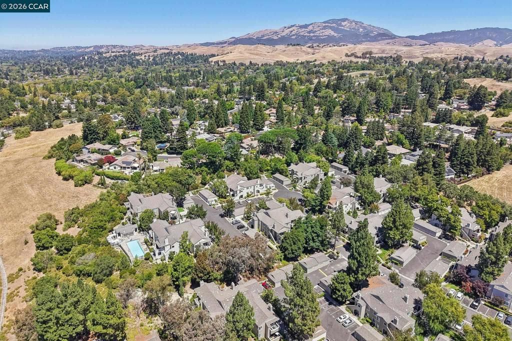 Image 44 of property listing at 271 Norris Canyon Ter A, San Ramon, CA 94583
