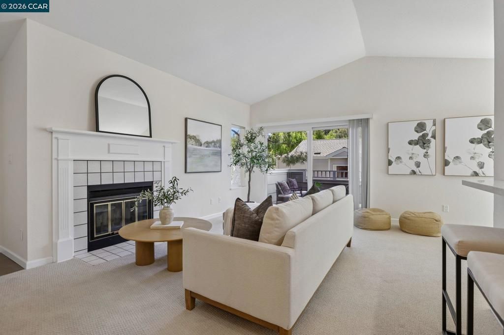 Image 7 of property listing at 271 Norris Canyon Ter A, San Ramon, CA 94583