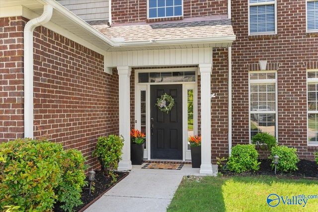 15213 Lakeside Trail SW, Huntsville, AL 35803