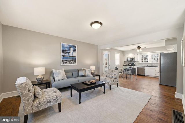 911 RIGHTER ST, Conshohocken, PA 19428