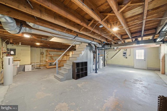 911 RIGHTER ST, Conshohocken, PA 19428