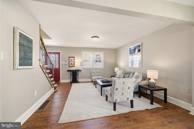 911 RIGHTER ST, Conshohocken, PA 19428