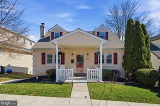 911 RIGHTER ST, Conshohocken, PA 19428