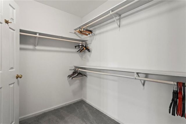 146 Lakeside Drive NW, Kennesaw, GA 30144