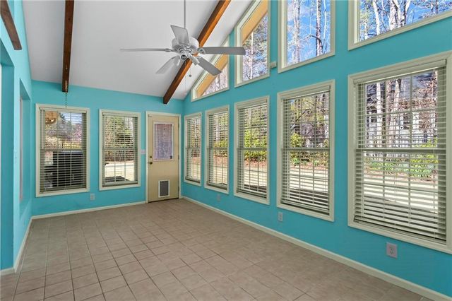 146 Lakeside Drive NW, Kennesaw, GA 30144