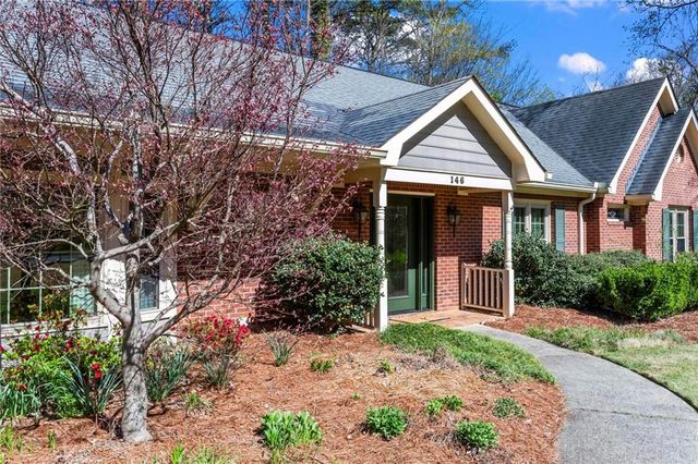 146 Lakeside Drive NW, Kennesaw, GA 30144
