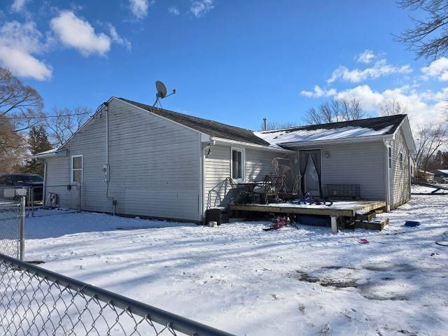 3052 Eastgate Street, Burton, MI 48519