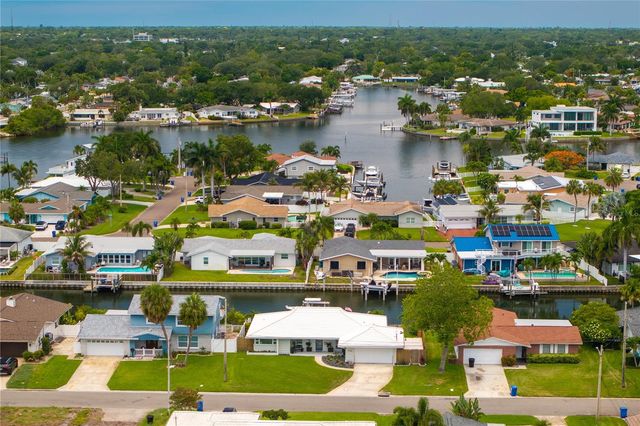 4152 13TH LANE NE, St Petersburg, FL 33703
