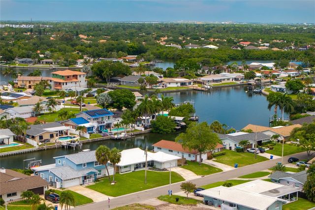 4152 13TH LANE NE, St Petersburg, FL 33703