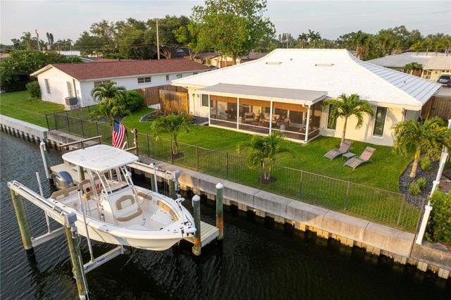 4152 13TH LANE NE, St Petersburg, FL 33703