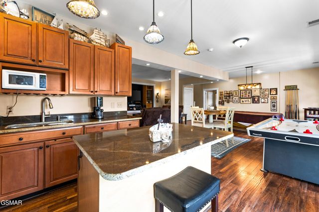 1279 Clabo Lane, Sevierville, TN 37876