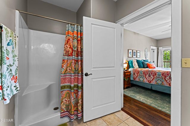 1279 Clabo Lane, Sevierville, TN 37876