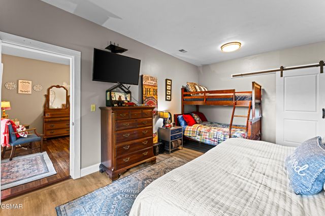 1279 Clabo Lane, Sevierville, TN 37876