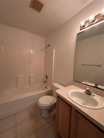 33 RYBARK LANE, Palm Coast, FL 32164
