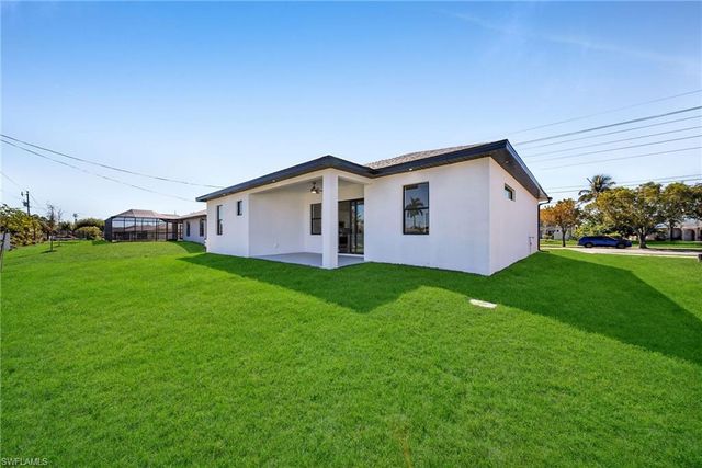 311 NW 4th ST, Cape Coral, FL 33993