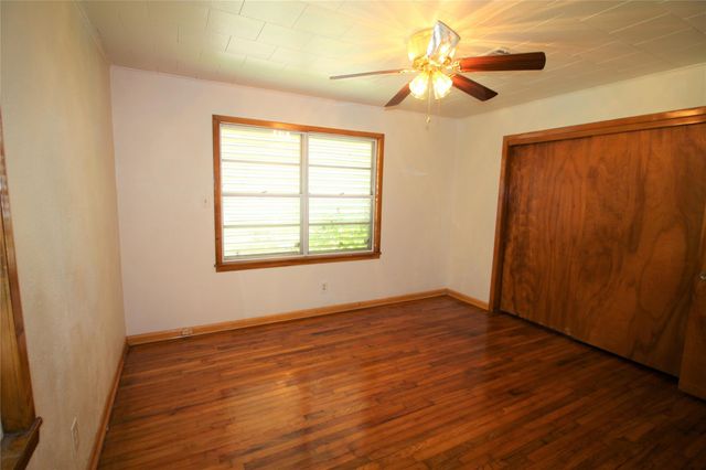 2428 Corbett Street, La Marque, TX 77568