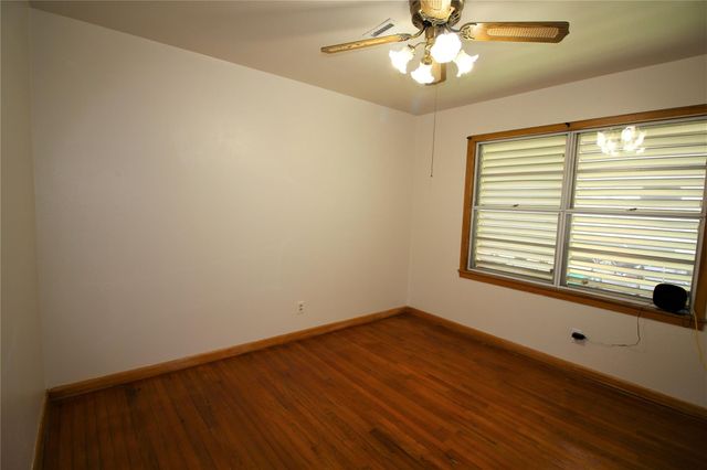 2428 Corbett Street, La Marque, TX 77568