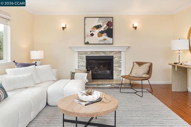 5506 Nebraska Dr, Concord, CA 94521