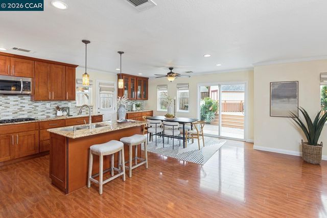 5506 Nebraska Dr, Concord, CA 94521