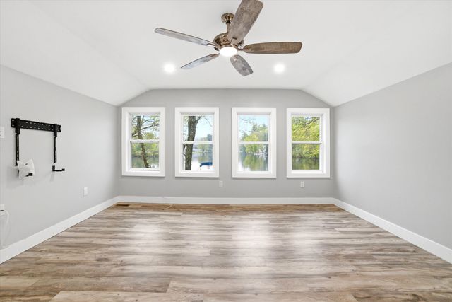 93 Lynchville Park Road, Goffstown, NH 03045