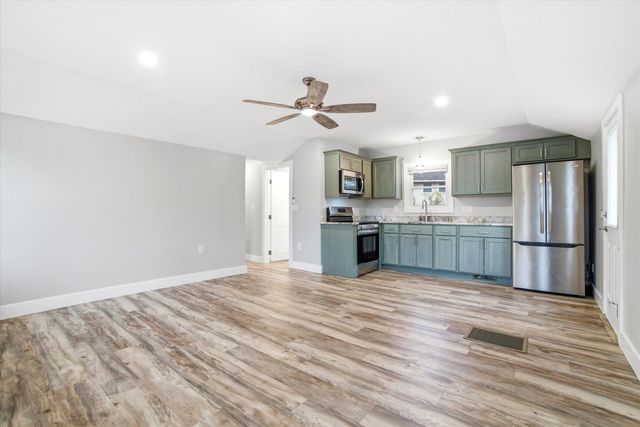 93 Lynchville Park Road, Goffstown, NH 03045