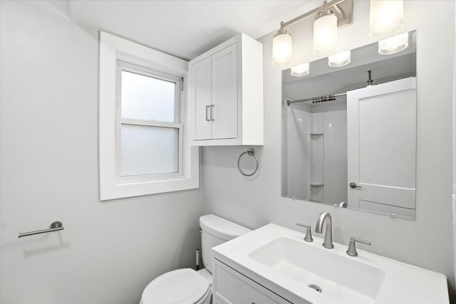 93 Lynchville Park Road, Goffstown, NH 03045