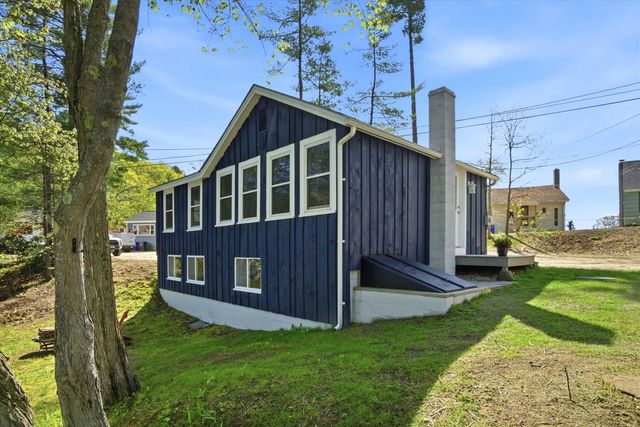 93 Lynchville Park Road, Goffstown, NH 03045